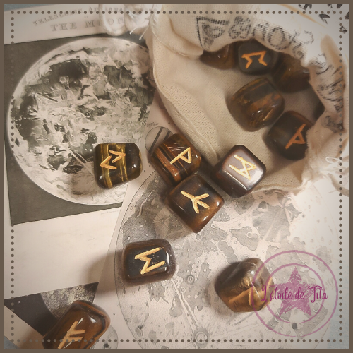 Runes Divinatoires Oeil du Tigre